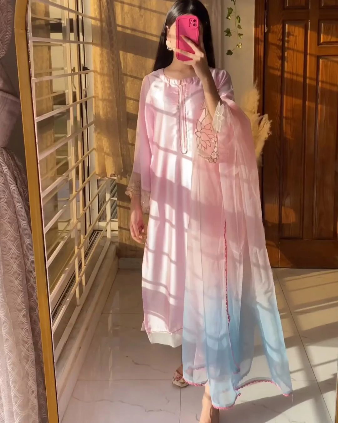 Ice pink